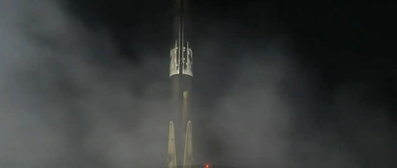 SpaceX вывела на орбиту 42 спутника Starlink за два запуска