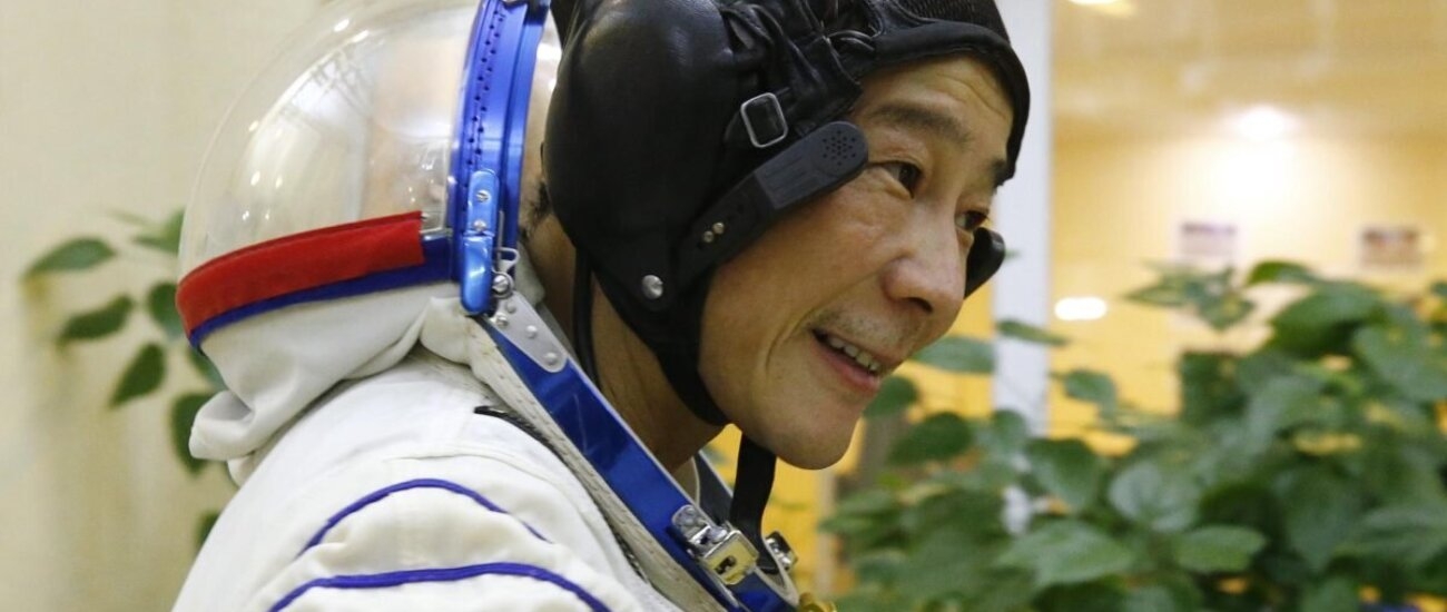 Японский миллиардер и космотурист не полетит вокруг Луны на Starship
