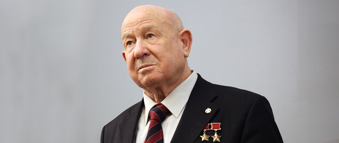 Первый в открытом космосе: 90 лет со дня рождения Алексея Леонова
