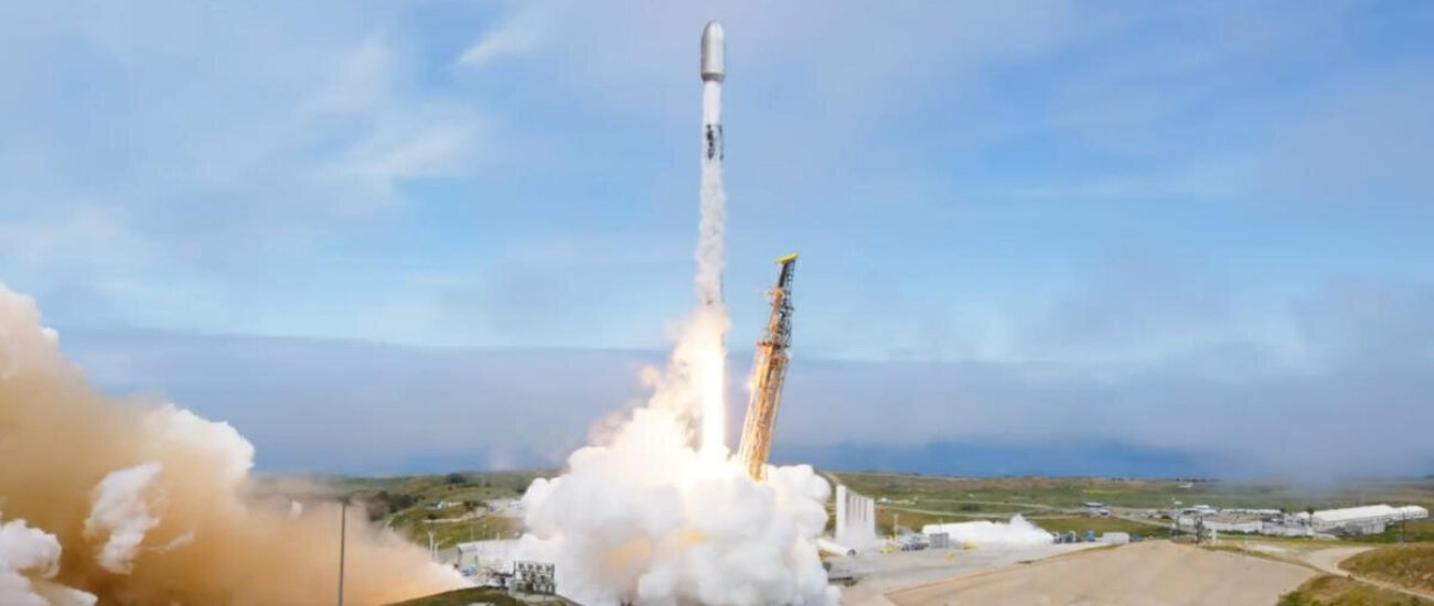 SpaceX запустила 13 спутников Starlink с прямым подключением к смартфонам