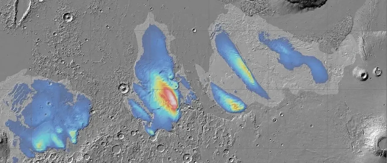 На экваторе Марса нашли огромные залежи льда