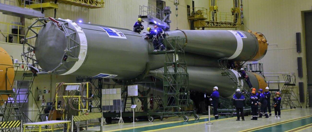 На Байконуре собрали «пакет» ракеты-носителя для запуска корабля «Союз МС-25»