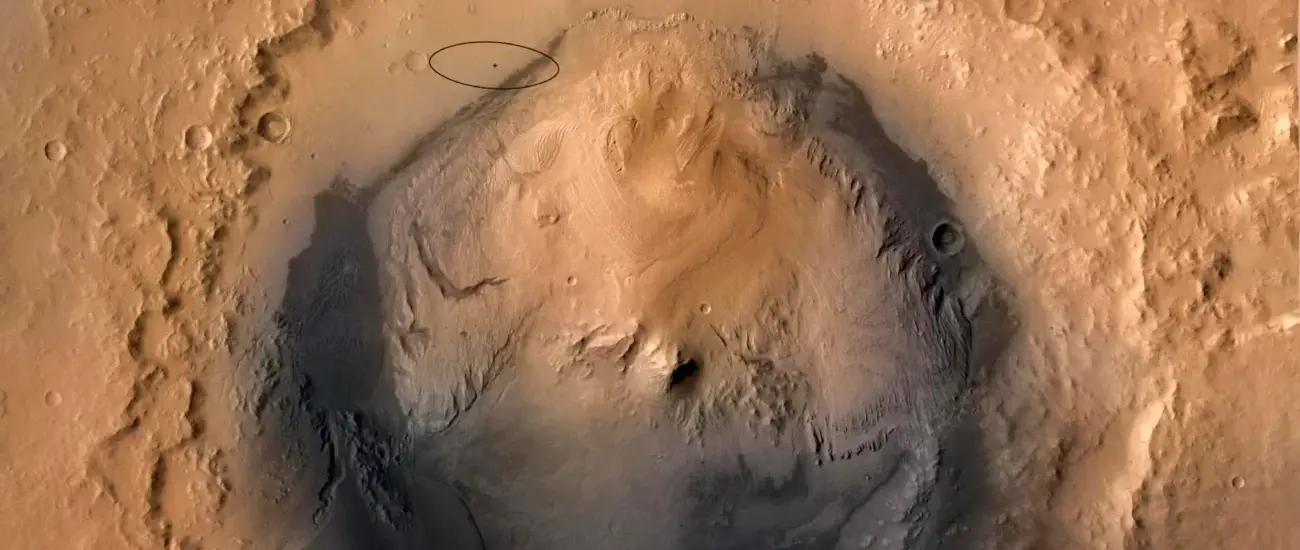 Марсианский оазис: озеро в кратере Гейл высыхало дольше, чем считалось