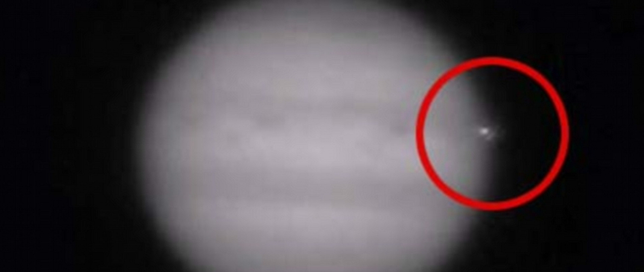 Астрономы-любители сообщили о столкновении Юпитера с небесным телом