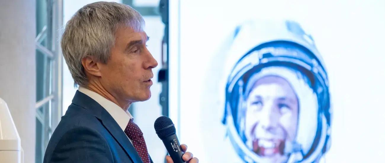Крикалев подтвердил планы Роскосмоса и НАСА провести два совместных полета к МКС