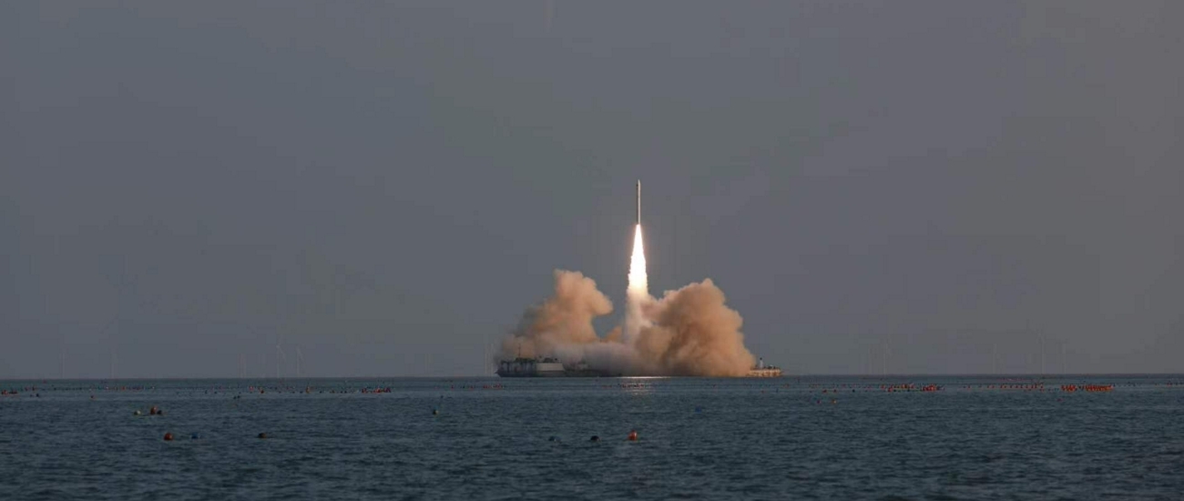 Китайский "морской старт" отправил на орбиту еще четыре спутника интернета вещей