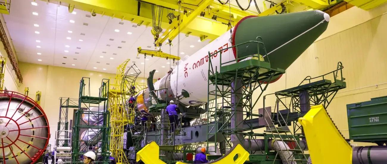 На Байконуре собрали ракету-носитель для «Прогресса-25»