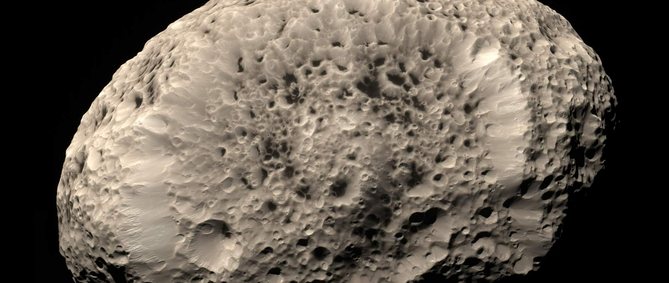 В России хотят изучить движение земных льдов на примере спутника Сатурна